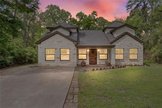 358 Bridgeview, Onalaska, TX 77360