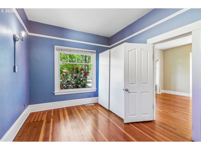 -1 Se 35TH Pl, Portland, OR 97214
