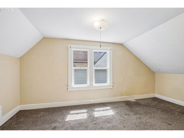 -1 Se 35TH Pl, Portland, OR 97214