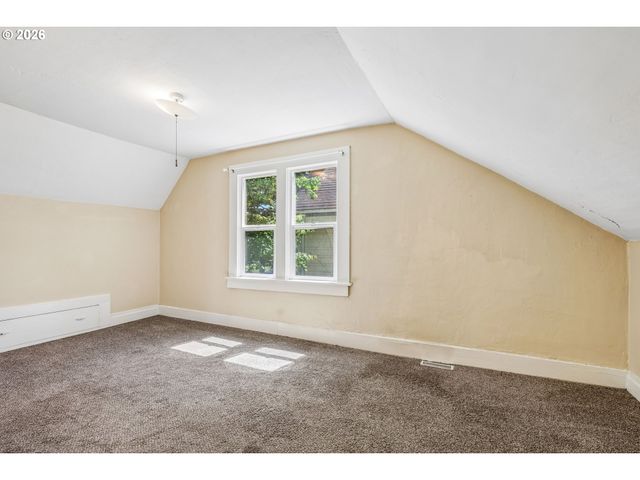 -1 Se 35TH Pl, Portland, OR 97214