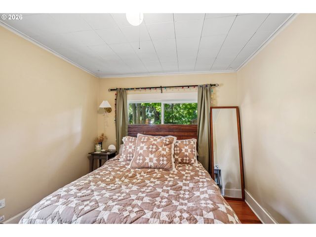 -1 Se 35TH Pl, Portland, OR 97214