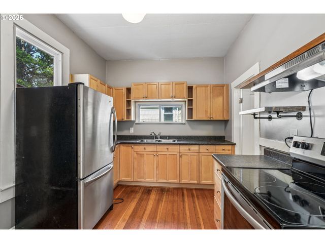 -1 Se 35TH Pl, Portland, OR 97214