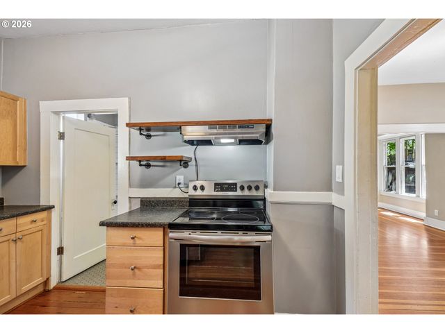 -1 Se 35TH Pl, Portland, OR 97214