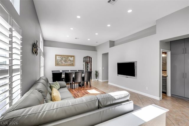 7855 Windward Road, Las Vegas, NV 89147