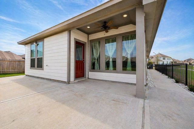 20103 Moonlight Falls Court, Richmond, TX 77407