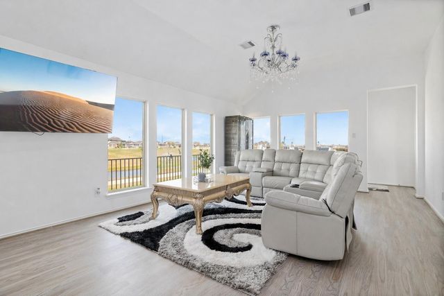 20103 Moonlight Falls Court, Richmond, TX 77407