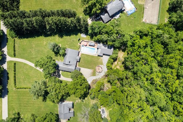 1331 Indian Ridge Trail, New Richmond, OH 45157