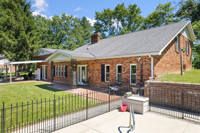 1331 Indian Ridge Trail, New Richmond, OH 45157