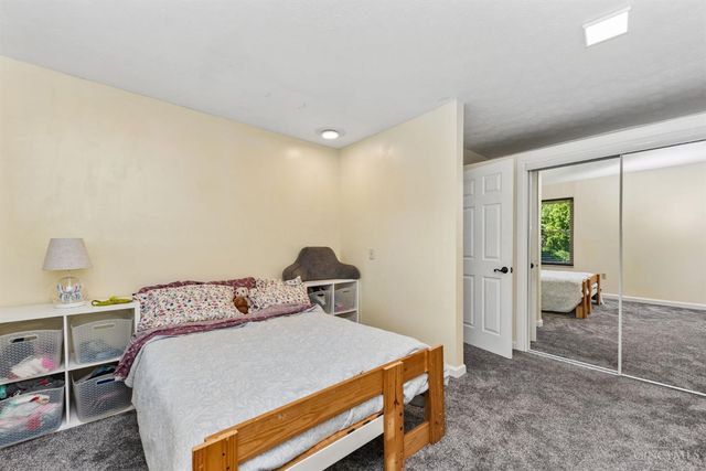 1331 Indian Ridge Trail, New Richmond, OH 45157