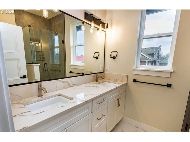 -1 N Hwy 101 N, Gearhart, OR 97138