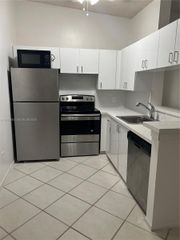 9729 SW Hammocks Blvd 201E, Miami, FL 33196