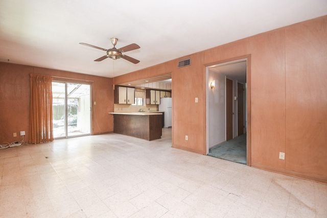 10231 Ivyridge Road, Houston, TX 77043