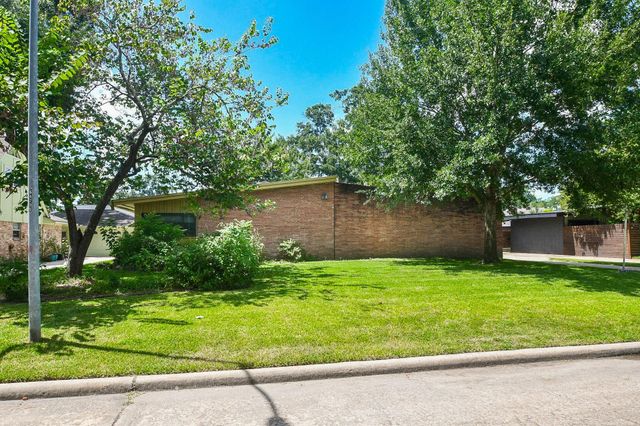 10231 Ivyridge Road, Houston, TX 77043