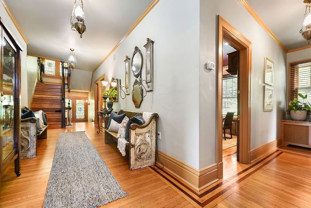 809 Blackburn Rd, Sewickley Heights, PA 15143