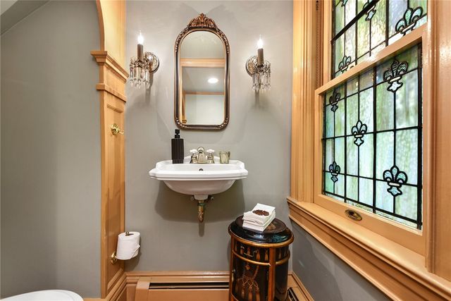 809 Blackburn Rd, Sewickley Heights, PA 15143