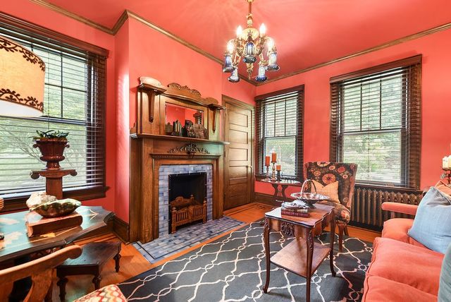 809 Blackburn Rd, Sewickley Heights, PA 15143