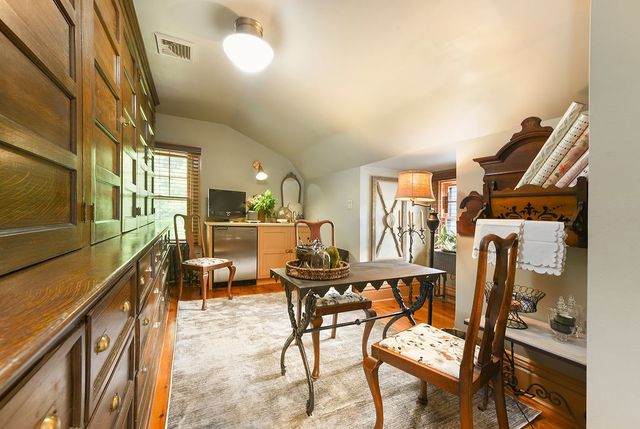 809 Blackburn Rd, Sewickley Heights, PA 15143