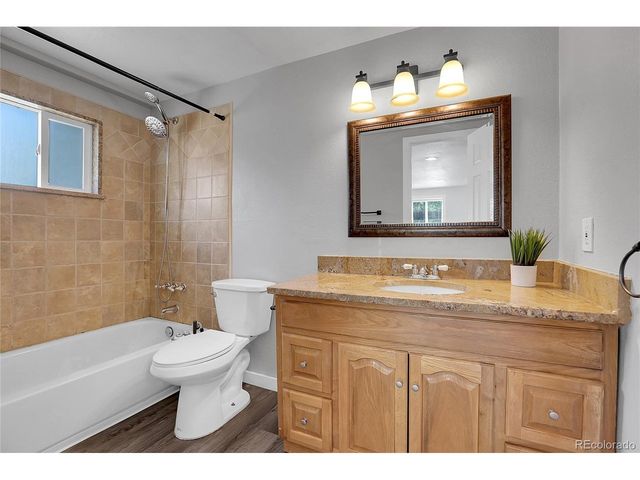 656 S Stuart St, Denver, CO 80219