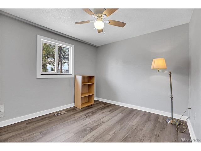 656 S Stuart St, Denver, CO 80219