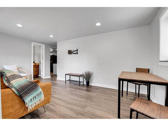 656 S Stuart St, Denver, CO 80219