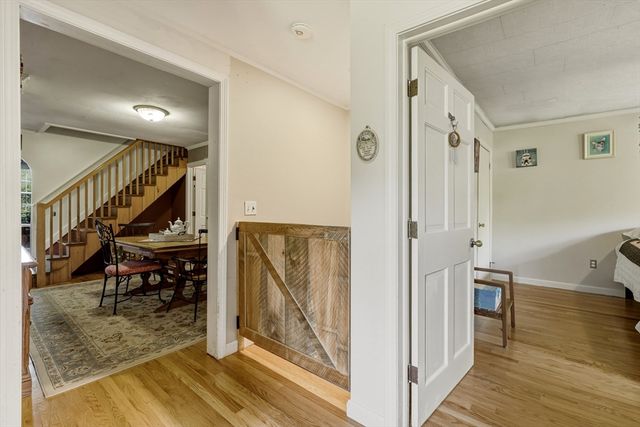 460 State St, Belchertown, MA 01007