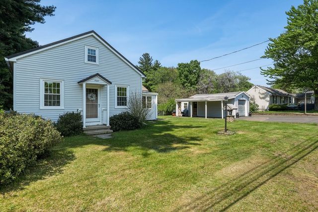 460 State St, Belchertown, MA 01007