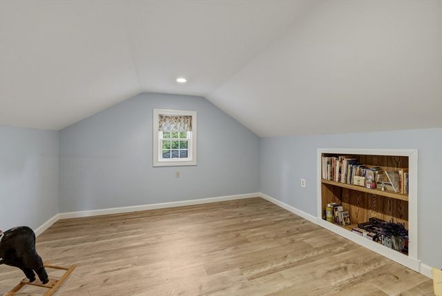 460 State St, Belchertown, MA 01007