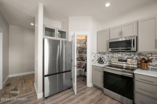 1617 W Gold Bar Road, Wasilla, AK 99654