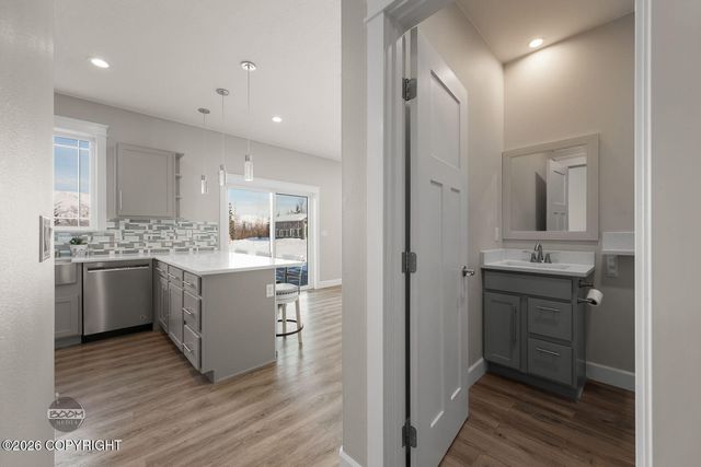 1617 W Gold Bar Road, Wasilla, AK 99654