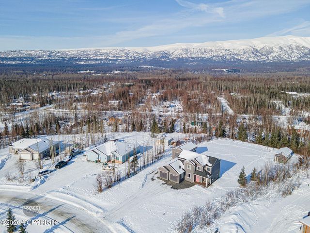 1617 W Gold Bar Road, Wasilla, AK 99654