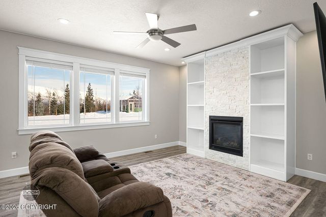 1617 W Gold Bar Road, Wasilla, AK 99654