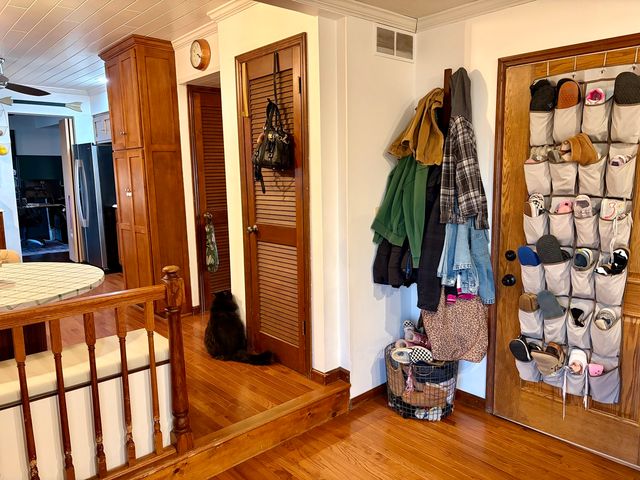 66 Holiday Drive, Clinton, IL 61727