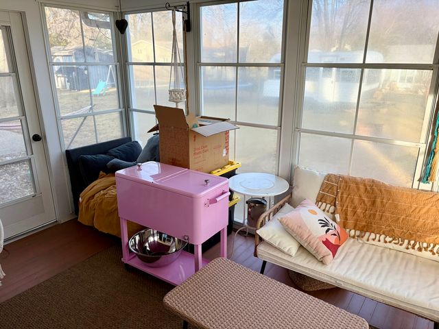 66 Holiday Drive, Clinton, IL 61727