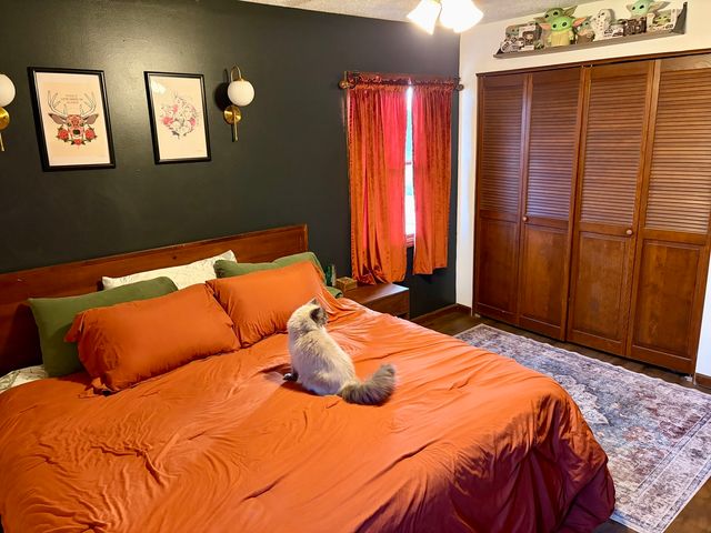 66 Holiday Drive, Clinton, IL 61727