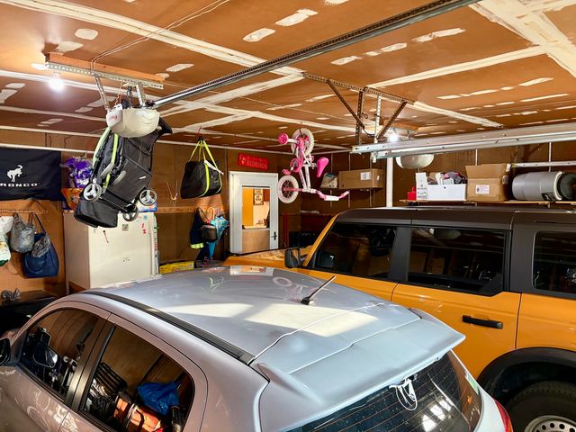 66 Holiday Drive, Clinton, IL 61727