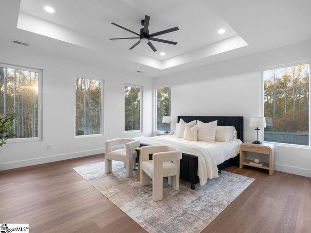 2032 Blessed Drive, Inman, SC 29349