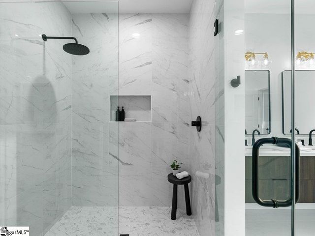 2032 Blessed Drive, Inman, SC 29349