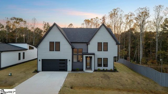 2032 Blessed Drive, Inman, SC 29349