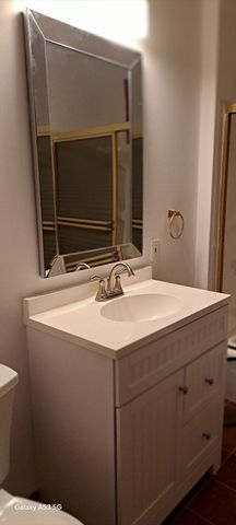 24 Clearview Ave 2, Worcester, MA 01605