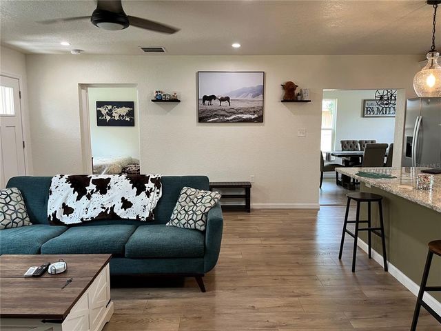 3227 DECATUR AVENUE, Lakeland, FL 33805