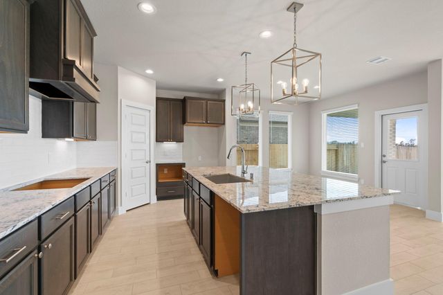4526 Breezewood Drive, Rosenberg, TX 77471