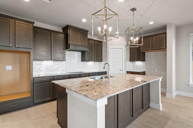 4526 Breezewood Drive, Rosenberg, TX 77471