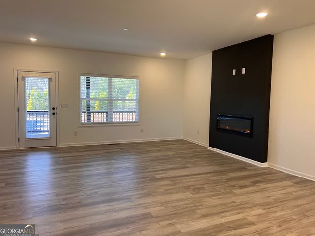 20 Nickel Drive 9, Newnan, GA 30265