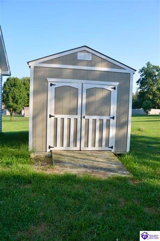 67 Minks Court, Vine Grove, KY 40175