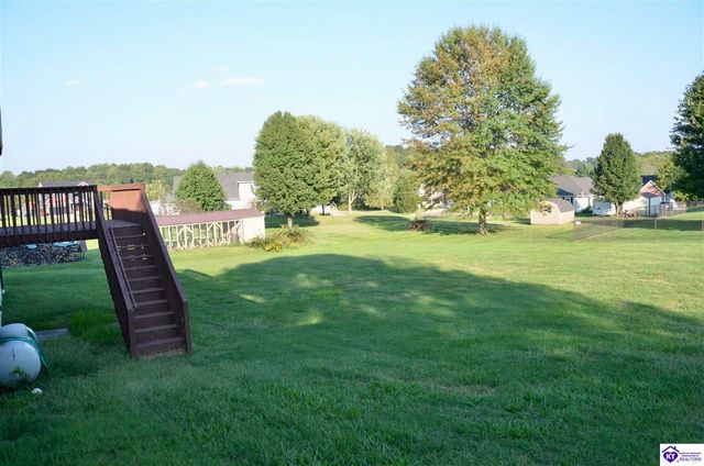 67 Minks Court, Vine Grove, KY 40175