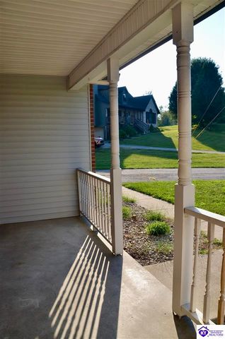 67 Minks Court, Vine Grove, KY 40175