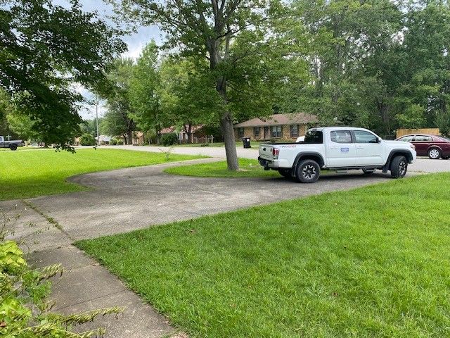 634 Inver Ln, Clarksville, TN 37042