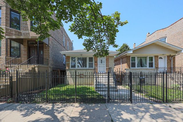 1712 N Springfield Avenue, Chicago, IL 60647