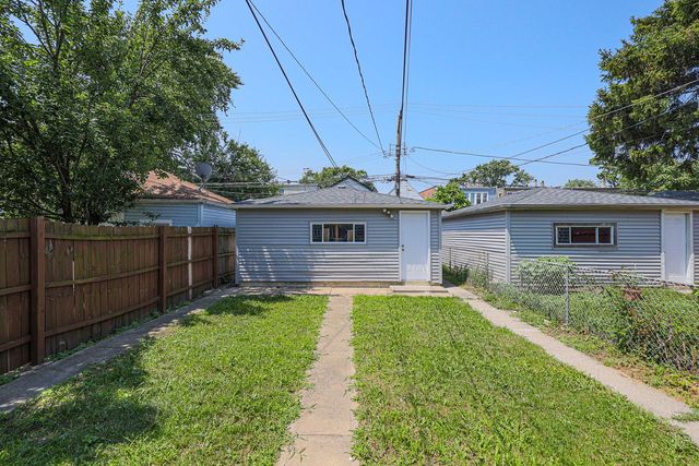 1712 N Springfield Avenue, Chicago, IL 60647