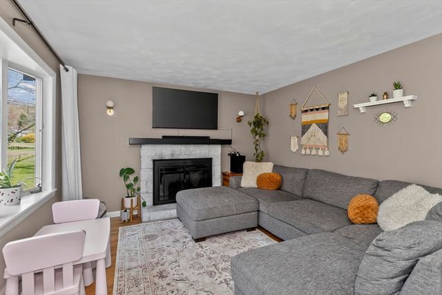 82 Joseph Ave, Westfield, MA 01085